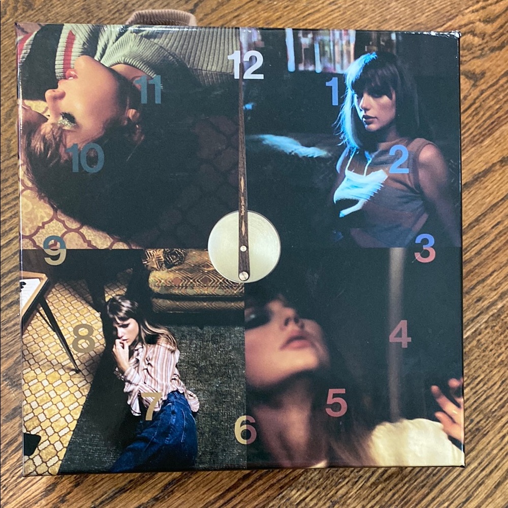 NIB Official Taylor Swift Midnights Puzzle